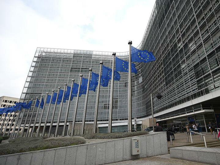 «Για την Ε.Ε. αυτή η περίοδος δεν είναι καθοριστική ως προς την δημοσιονομική πολιτική της – οπότε και δεν μπορεί να χαρακτηριστεί ως «HamiltonMoment» -- όπου η αναφορά είναι στην ενοποίηση των χρεών του Βορά και του Νότου στον Αμερικανικό Εμφύλιο.»