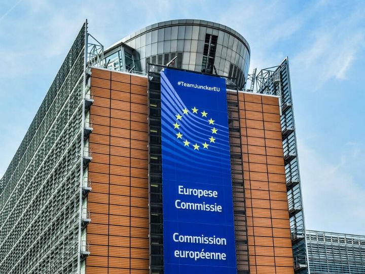 «Μπορεί να υπάρχουν διαφορές απόψεων ως προς την μορφή, την έκταση και τον ρυθμό της ενώσεως. Δεν μπορεί όμως να υπάρξει λογική αντίρρηση για την ένωση αυτή καθ’ εαυτή, που είναι ζήτημα ζωής και θανάτου για την ήπειρό μας. [ … ]»