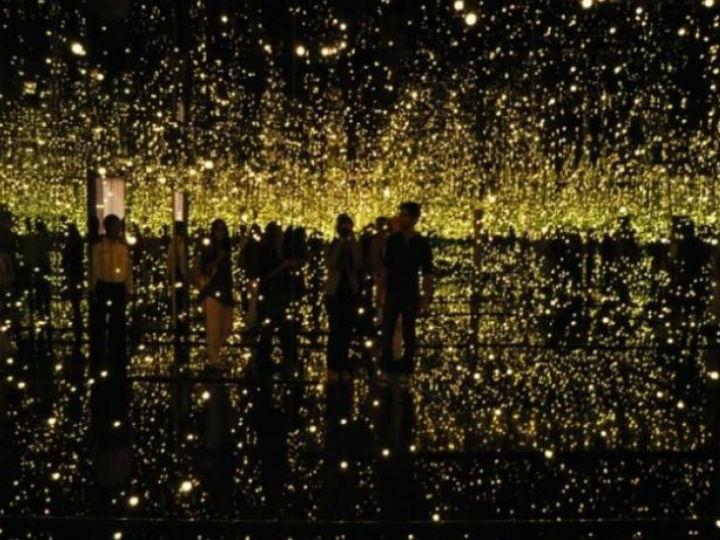 Κατά τον Μπράνκο Μιλανοβιτς, σήμερα αντιπαρατίθενται δύο καπιταλισμοί, ένα που δίνει μεγάλο βάρος στον ιδιωτική δραστηριότητα και στην καινοτομική της δύναμη και ο άλλος που στηρίζεται στο κράτος και την μονοκομματική πολιτική εξουσία.