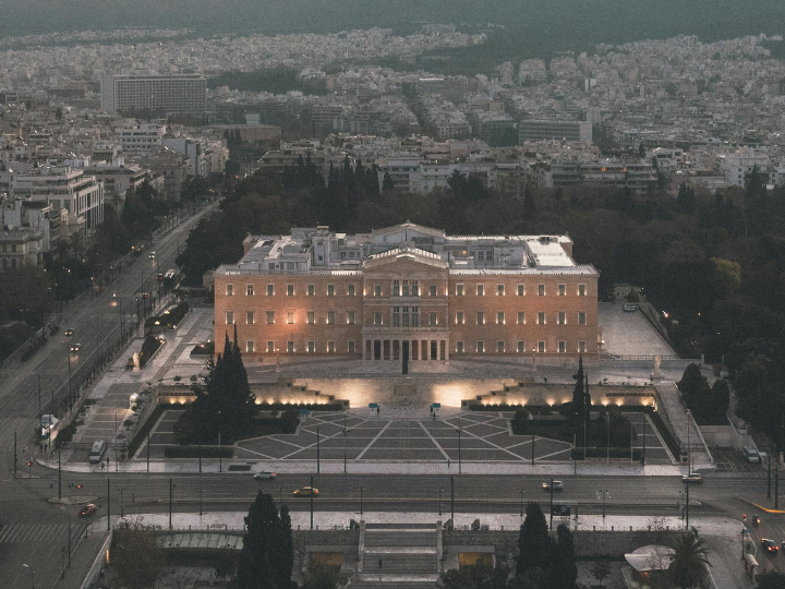 Ο ελληνικός εξαιρετισμός είχε ρίζες στην ιστορική μας εμπειρία και στην οικονομική υστέρηση.