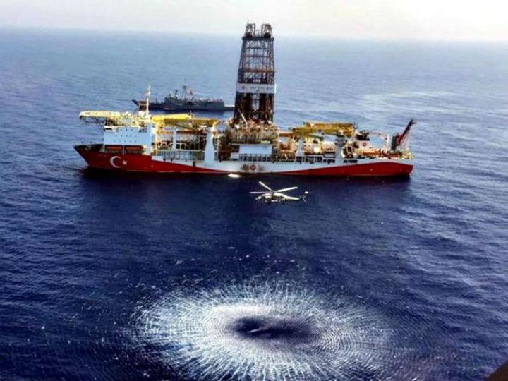 Η Τουρκία επιμένει για τον Έβρο ότι «…δεν πρόκειται για μια συνοριακή διαφορά αλλά για ένα τεχνικό ζήτημα το οποίο είναι απολύτως φυσιολογικό για γείτονες που έχουν κοινά χερσαία σύνορα. Αυτό δεν είναι ζήτημα, ας μη το μετατρέψουμε σε ένα ζήτημα».