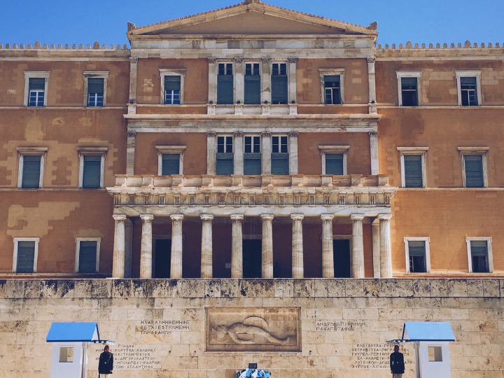 Η ιστορική μνήμη είναι προϋπόθεση του μέλλοντος. Αυτό όμως αφορά μια μνήμη που τροφοδοτείται από την ιστορική διερεύνηση και γνώση. Το κατά βάθος ζητούμενο είναι μια εθνική αναστοχαστική ενότητα.