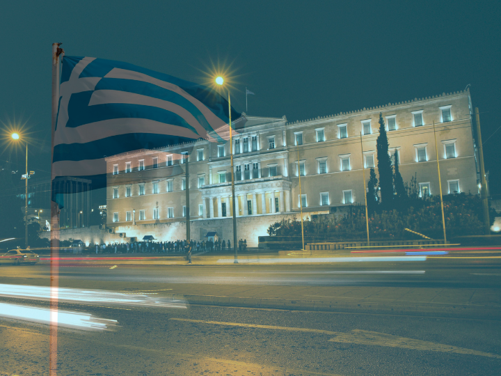 Όταν λοιπόν την 24η Ιουλίου 1974 ο Κων. Καραμανλής κατέβαινε από το αεροπλάνο, με εντολή την αποκατάσταση της δημοκρατίας στην Ελλάδα, η χώρα σε σύγκριση με την υπόλοιπη δυτική Ευρώπη, ήταν στην καλύτερη περίπτωση τριάντα χρόνια πίσω.