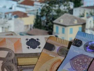 Σε σχέση με την Ελληνική αγορά, η έρευνα εντοπίζει σημάδια ανάκαμψης με το ενδιαφέρον της Ευρώπης να στρέφεται ιδιαίτερα στην Αθήνα.