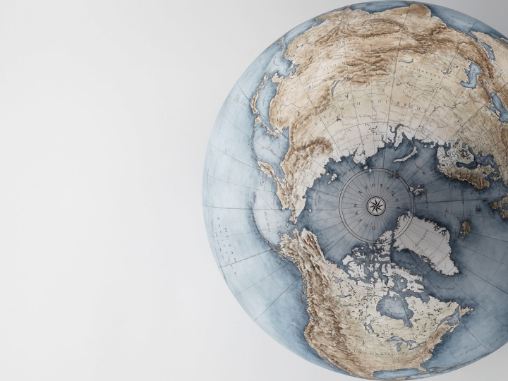 Ο κ. Κόσκος, ομιλητής στο Οικονομικό Φόρουμ των Δελφών, το οποίο θα πραγματοποιηθεί στις 6 με 9 Απριλίου, υπογραμμίζει ότι η η γεωπολιτική έρχεται σήμερα, λόγω Ουκρανίας, να υπενθυμίσει σε όλους την ενεργό συμμετοχή της Ελλάδας σε σημαίνουσες συλλογικές οντότητες της Δύσης (ΝΑΤΟ, ΕΕ) και οι ΗΠΑ θα αξιολογήσουν τα δεδομένα αυτά.