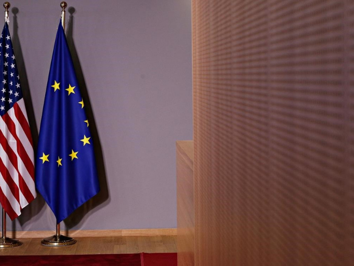 «Στα μάτια πολλών Ευρωπαίων, η προσοχή των ΗΠΑ θα αποσπάται λόγω των εσωτερικών διαχωρισμών και η χώρα θα δυσκολευτεί να ανακτήσει τον ρόλο του παγκόσμιου ηγέτη.»