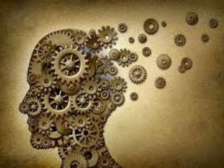 Η χάραξη μακροπρόθεσμης στρατηγικής εξωστρέφειας αποτελεί στρατηγική επιλογή ανάπτυξης και εξόδου από την κρίση. Σε μια περίοδο σωρευτικής ύφεσης, με την Ελλάδα στο επίκεντρο διεθνούς αρνητικής δημοσιότητας, υπάρχουν περιθώρια για βελτίωση του επιχειρηματικού περιβάλλοντος στην χώρα, για ενίσχυση του ανταγωνισμού και της εξωστρέφειας και αξιοποίηση της γεωπολιτικής θέσης της χώρας ως πόλου έλξης επενδυτικών δραστηριοτήτων; 