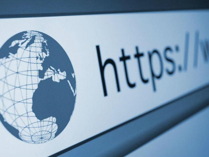 Σύμφωνα με την Παγκόσμια Έκθεση Κινδύνων του World Economic Forum για το 2018, οι τρεις πρώτοι κίνδυνοι για την παγκόσμια σταθερότητα, τα επόμενα πέντε χρόνια, είναι φυσικές καταστροφές, ακραίες καιρικές συνθήκες και επιθέσεις στον κυβερνοχώρο.