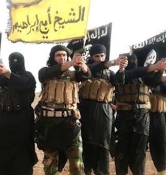 Κυρίως, όμως, «παίζουν» με την ιδεολογική αφροσύνη των αποκαλούμενων «προοδευτικών» πολιτικών και διανοουμένων και με τις εγκληματικές οργανώσεις που λειτουργούν στον δυτικό κόσμο. 