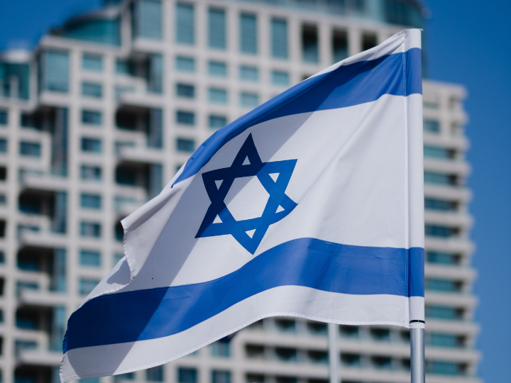  ισραηλινή οικονομία αναπτύχθηκε με υψηλούς ρυθμούς, τα capital controls ήρθησαν και το δημόσιο χρέος βρίσκεται σήμερα στο 65% περίπου, σύμφωνα με το ΔΝΤ.