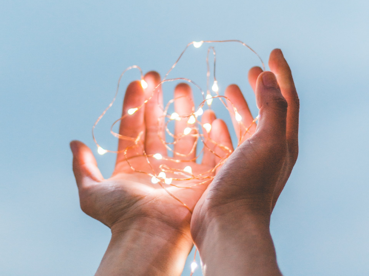 «Ανάγκη δημιουργίας νέων επιχειρήσεων εντάσεως γνώσης σε όλους τους τομείς».