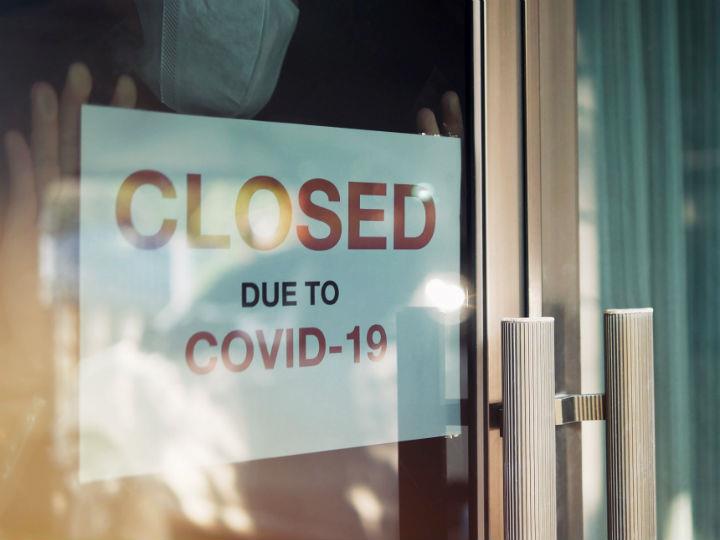 «Δεν είναι απίθανο η συσσωρευμένη παθητικότητα και ο μεγάλος περιορισμός των μετακινήσεων να μετατραπούν σε έκρηξη τουρισμού και κατανάλωσης.»