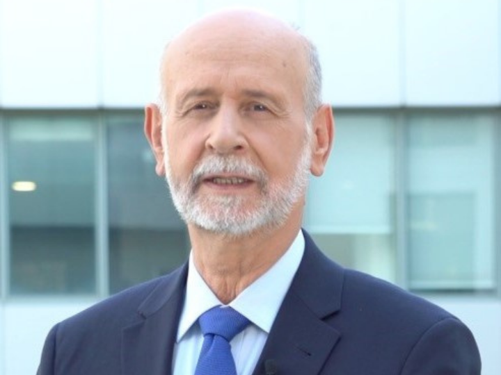«Επενδύσεις ύψους €345 εκατ. το χρόνο, σε μία περίοδο χαμηλών επιδόσεων για τη χώρα και στήριξη στη μετάβαση στο μοντέλο κυκλικής οικονομίας, με πολλαπλά οφέλη για το περιβάλλον, την κοινωνία και την οικονομία.»