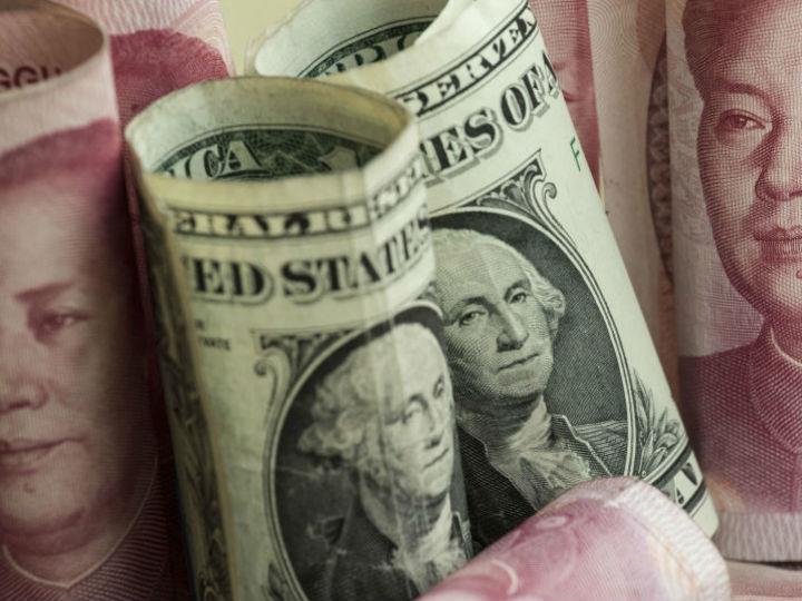 Η μετακίνηση της Κίνας από τις εξαγωγές και τη μεταποίηση προς την κατεύθυνση υψηλότερης κατανάλωσης και υπηρεσιών σημαίνει ότι δεν θα συνεισφέρει στην παγκόσμια ανάπτυξη όσο συνεισέφερε παραδοσιακά.