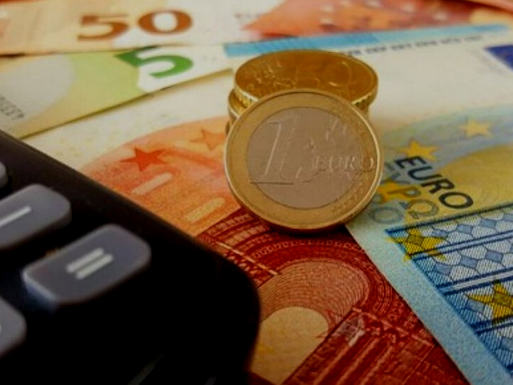 «Οι ελληνικές τράπεζες υπέβαλαν στον Ενιαίο Εποπτικό Μηχανισμό (SSM) της Ευρωπαϊκής Κεντρικής Τράπεζας ανανεωμένα πλάνα, που προβλέπουν τη μείωση των ΜΕΔ κάτω του 10% μέχρι το τέλος 2022.»