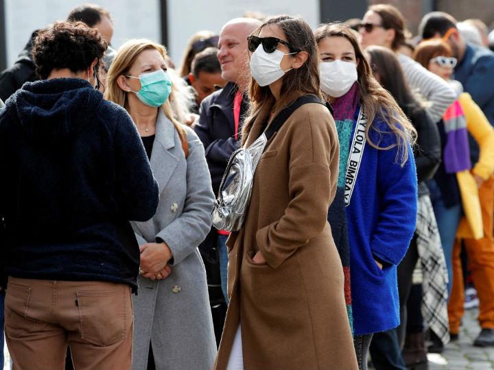 «Δεν είναι τυχαίο ότι για πρώτη φορά διαπιστώνεται μια αντιστροφή της τάσης που παρατηρείται από την αρχή της Βιομηχανικής Επανάστασης.»
