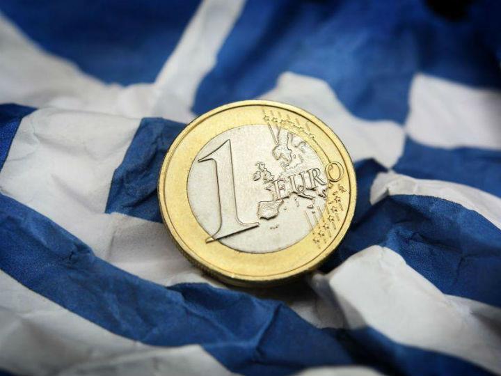«Η κρίση προκαλείται από μία μεγάλη εξωοικονομική διαταραχή που πλήττει όλα τα κράτη της παγκόσμιας κοινότητας και ιδιαίτερα τα κράτη της ΕΕ. Από την άλλη, η Ελλάδα δεν είναι διεθνώς απομονωμένη όπως συνέβη στις αρχές του 2010, με ευθύνη της τότε ελληνικής κυβέρνησης.»