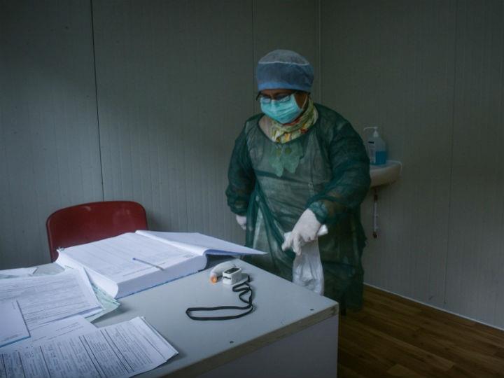 «Η πανδημία διαμορφώνει ένα διάχυτο αίσθημα ευαλωτότητας (περισσότερο ακόμη και από απειλές με πολύ πιο μεγάλα και διαρκή αποτελέσματα όπως είναι η κλιματική αλλαγή) και αποδοχής της ανάγκης ριζικών μέτρων που θα τη διαχειριστούν.»