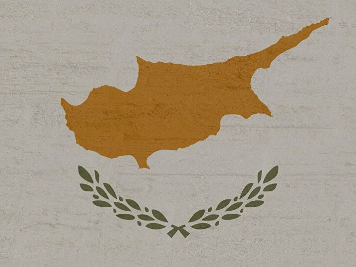 ΚΑΝΕΙΣ από τους υποστηρικτές, τους διαπραγματευτές ή ανεχόμενους έστω τον εμπαιγμό, ΕΚΑΤΕΡΩΘΕΝ, δεν μπόρεσε όλα αυτά τα χρόνια, να δώσει ένα αδρό περίγραμμα αυτής της χιμαιρικής λύσης.