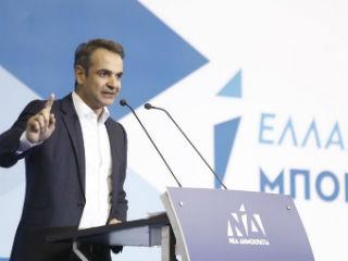 Οι επόμενοι Έλληνες ευρωβουλευτές θα έχουν να επιτελέσουν εξαιρετικά κρίσιμο και δυσχερές έργο. Κατ’ αρχάς θα πρέπει να αντιπαλέψουν στις δυνάμεις του λαϊκισμού, οι οποίες – ατυχώς – προβλέπεται να είναι αυξημένες σε ευρωπαϊκό επίπεδο. Θα πρέπει να συμβάλουν στις προσπάθειες περαιτέρω ενίσχυσης και ενοποίησης της Ευρώπης σε θέματα όπως η εξωτερική πολιτική, η άμυνα, η φορολογία, η αντιμετώπιση της τρομοκρατίας με ταυτόχρονη μείωση της γραφειοκρατίας.