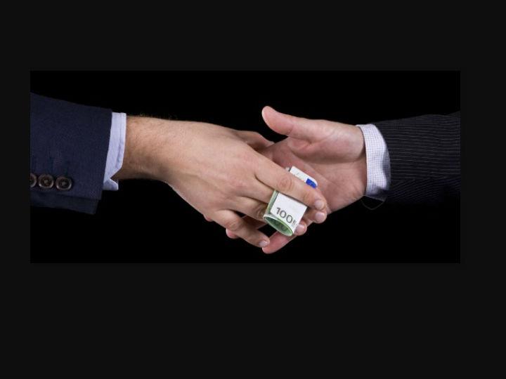 «Η ΕΕ πρέπει επίσης να δώσει μεγαλύτερη εξουσία σε πανεθνικές ρυθμιστικές αρχές. Στην ενιαία αγορά, ο πιο αδύναμος εθνικός ρυθμιστής μπορεί να υπονομεύσει τις προσπάθειες των άλλων.»