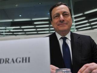 Ουσιαστικά, καθιερώνεται μία συντονισμένη παρέμβαση της ΕΚΤ και του Ευρωπαϊκού Μηχανισμού Σταθερότητας (ΕΜΣ), με άλλα λόγια γίνεται σύζευξη της νομισματικής πολιτικής με την δημοσιονομική πειθαρχία σε ευρωπαϊκό επίπεδο.