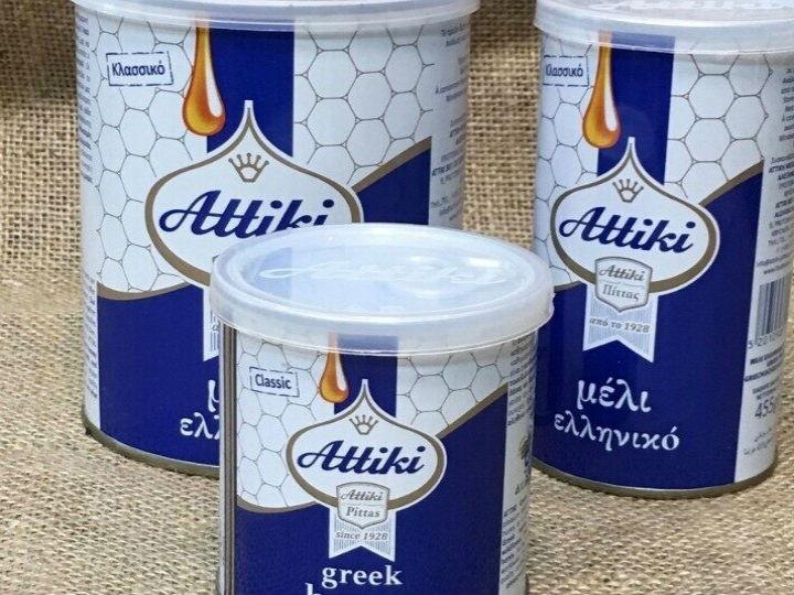 Για την Αττική Πίττας οι διαδικασίες που περιλαμβάνουν έννοιες όπως ανταπόκριση στις ανάγκες της αγοράς, συνεπή προσφορά ανώτερου ποιοτικού προϊόντος, αναγνώριση της σημαντικότητας του ανθρώπινου παράγοντα, έμφαση στην καινοτομία, ήταν και παραμένουν αναπόσπαστο κομμάτι της εταιρικής κουλτούρας, αλλά και καθημερινός τρόπος λειτουργίας, στο πλαίσιο ενός δομημένου συστήματος λειτουργιών, προγραμματισμού, στοχοθεσίας και αξιολόγησης.