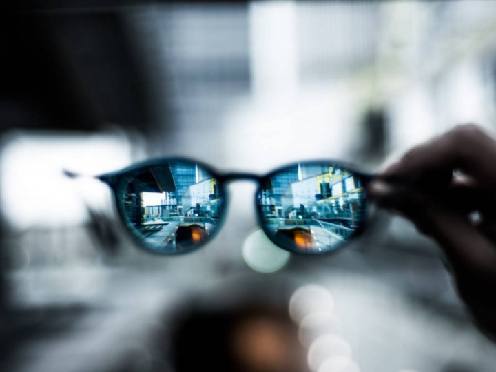 «Η πολυετής οικονομική κρίση έδωσε τροφή στις δυνάμεις εκείνες που καλλιεργούν τον φόβο για το καινούργιο και το διαφορετικό, τον φόβο για το μέλλον.»