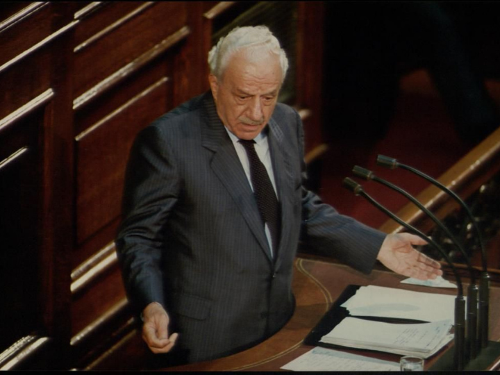 «Έχω τη γνώμη ότι δε φθάνει το να καταδικάζουμε τις δολοφονίες —αυτό το γεγονός τα τελευταία χρόνια εδώ στο Κοινοβούλιο το παρακολουθούμε, καταδικάζουμε αποτρόπαιο έγκλημα—, πρέπει να βγάλουμε επιτέλους και ορισμένα συμπεράσματα.»