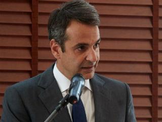 Η αντίδραση στα γελοία και ανυπόστατα όχι μόνο από «Δεξιούς», αλλά από Κεντρώους, Κεντροδεξιούς, Κεντροαριστερούς πολιτικούς, ακαδημαϊκούς, διανοούμενους ήταν άμεση και καταιγιστική. Η δε, Εύα Καϊλή δεν δίστασε να μιλήσει για την προσωπική της μαρτυρία ότι ο παππούς έπεσε θύμα κομμουνιστών. Ήταν η πρώτη που το έκανε, έσπασε το ταμπού του φόβου, της κατακραυγής και της διαπόμπευσης, θα ακολουθήσουν κι άλλοι. Τα στόματα θα ανοίξουν. Η Κεντροδεξιά παράταξη θα μιλά και θα απαντά στις προκλήσεις και τις προβοκάτσιες, όσο κι αν οι διάφοροι Πολάκηδες επιμένουν σε ανιστόρητες απλουστεύσεις ότι οι κομμουνιστές δολοφονούσαν δοσίλους...