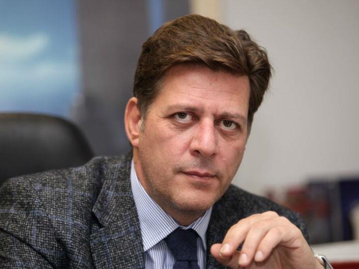 «Η Ε.Ε έκανε σαφές ότι δεν αντιμετωπίζει πια τις ελληνο-τουρκικές διαφορές σαν ένα επαναλαμβανόμενο διμερές πρόβλημα, αλλά σαν ένα ευρύτερο ζήτημα περιφερειακής ασφάλειας και γεωπολιτικής στρατηγικής στα νοτιοανατολικά σύνορά της.»