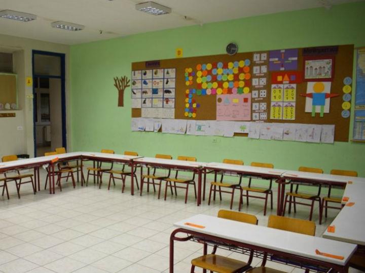 «Η σχολική μονάδα πρέπει να λειτουργήσει ως αυτόνομη εκπαιδευτική επιχείρηση. Υπάρχουν χώρες, μάλιστα, στις οποίες η διαχείριση του δημόσιου σχολείου ανατίθεται σε εξειδικευμένες εκπαιδευτικές επιχειρήσεις του ιδιωτικού τομέα.»