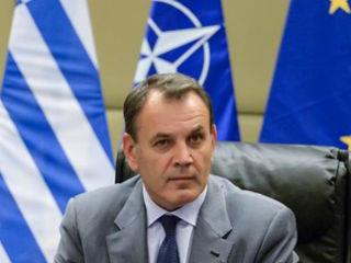 «Εσείς είστε η δύναμη αποτροπής, για όποιον επιβουλεύεται τα κυριαρχικά δικαιώματα και την εδαφική ακεραιότητα της Πατρίδας μας και, είμαι βέβαιος ότι θα γίνετε δύναμη νίκης, οποτεδήποτε απαιτηθεί», το μήνυμα προς τα στελέχη.