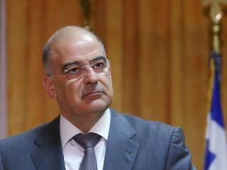 Μιλώντας στο 8o CEO Summit της ΕΕΔΕ, ο υπουργός Εθνικής Άμυνας έθεσε επί τάπητος θέματα για τα οποία σπανίως κάνουν λόγο οι πολιτικοί.