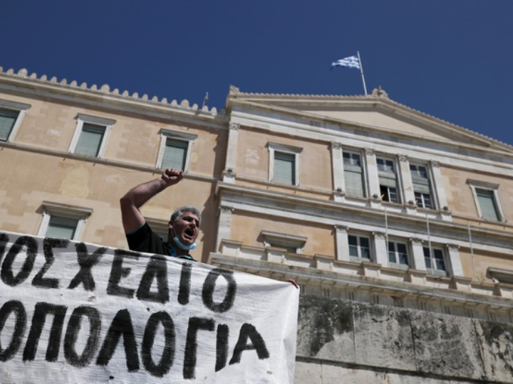 «Η βελτίωση της ανταγωνιστικότητας απαιτεί βαθιές διαρθρωτικές μεταρρυθμίσεις και κάθε μεταρρύθμιση αναπόφευκτα θίγει κάποια συμφέροντα.»