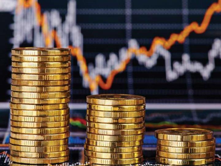 «H λύση στα αρνητικά επιτόκια είναι αναθέρμανση της οικονομίας εκείνων που έχουν περιθώριο να ελιχθούν - δηλαδή της Γερμανίας, αλλά και η επανεξέταση των κανόνων εποπτείας των κεφαλαιοποιητικών συντάξεων προς την κατεύθυνση της μεγαλύτερης ευελιξίας.»