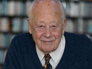 Για εκείνον, ο καπιταλισμός είναι ένα σύστημα, το καλύτερο που έχουμε εφεύρει ως τώρα, αλλά δεν παύει να είναι απλώς η αρχή. Αποτελεί μία αφετηρία για αυτό το οποίο πραγματικά έχει σημασία για τους ανθρώπους: τις προσδοκίες τους, τις οικογένειές τους και την αίσθηση της προσωπικής τους αξίας.