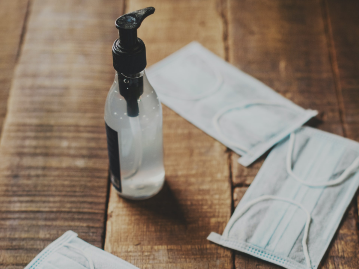 «Αν επιστήμη και εξουσία δεν συντονιστούν στις προβλεπόμενες τροχιές εξάπλωσης της πανδημίας τότε η ατομική ευθύνη δεν υπάρχει περίπτωση να αποδίδει στο κυνήγι με τον χρόνο και την θανατοστατιστική».