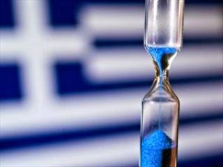 Με διαφορετικά λόγια, είναι ξεκάθαρο ότι, στον ήδη πολυσύνθετο νέο διεθνή καταμερισμό της εργασίας, η Ελλάδα, με τις σημερινές δομές της, είναι μία παρασιτική απόφυσή του, η οποία αργά ή γρήγορα θα αποβληθεί από το διεθνές σύστημα.