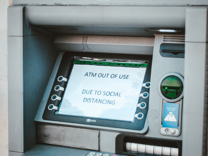 «Ο κορονοϊός αποδεικνύεται πιο σκληρός αντίπαλος απ’ ό,τι περιμέναμε και η αβεβαιότητα συνεχίζει να επηρεάζει αρνητικά το παγκόσμιο εμπόριο, καθώς η κατάσταση δεν έχει εξομαλυνθεί.»