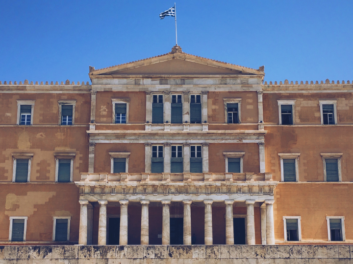 Οι επερχόμενες εκλογές είναι ευκαιρία για ένα σχετικό ξεσκαρτάρισμα του πολιτικού σκηνικού και για την δημιουργία μιάς πολιτικής πραγματικότητας που να ανταποκρίνεται στις απαιτήσεις της εποχής και στα αιτήματα των καιρών.