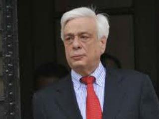 Ένας από τους αποφοίτους του πανεπιστημίου αυτού είναι και ο σημερινός πρόεδρος της Γαλλικής Δημοκρατίας, κ. Φρανσουά Ολάντ, ο οποίος, όπως μάθαμε, θα υποδεχθεί τον Έλληνα ομόλογό του με ειδικές τιμές. 