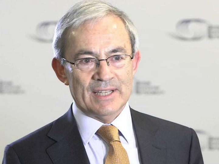Ο πρωθυπουργός Κυριάκος Μητσοτάκης αποφάσισε τη συγκρότηση της Επιτροπής με Πρόεδρο τον Νομπελίστα οικονομολόγο Χριστόφορο Πισσαρίδη προκειμένου να εκπονηθεί ολοκληρωμένη αναπτυξιακή μελέτη, η οποία θα θέσει ένα πλαίσιο προτάσεων, και ύστερα από εκτενή συζήτηση μεταξύ των πολιτικών δυνάμεων και των κοινωνικών εταίρων, θα αποτελέσει το πλαίσιο πολιτικής για τα επόμενα χρόνια.