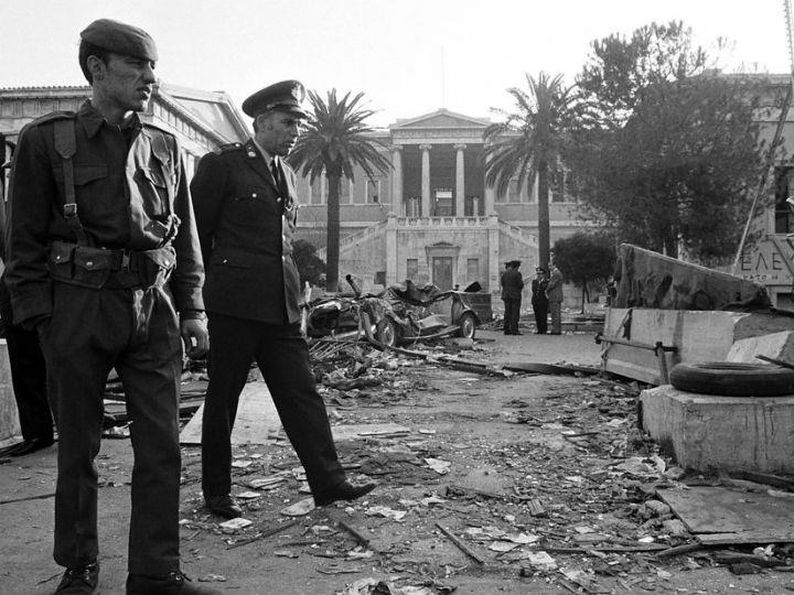 «Η κυβέρνηση Ανδρουτσόπουλου κατέρρευσε και ο χουντικός πρόεδρος Γκιζίκης παρέδωσε την εξουσία στους πολιτικούς 0οι οποίοι υπό τον Κωνσταντίνο Καραμανλή επανέφεραν τη Δημοκρατική ομαλότητα στην Ελλάδα, αλλά με θύμα την Κύπρο και τον μαρτυρικό λαό, που έκτοτε παραμένει διχοτομημένη και με πιθανό ήδη ενδεχόμενο την μετατροπή των Κατεχομένων σε ανεξάρτητο τουρκοκυπριακό κράτος.»