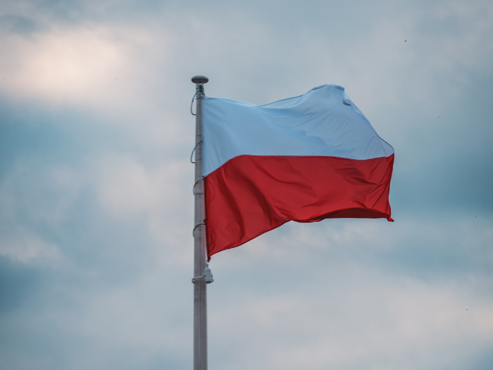 Στην πόλη αυτή της Πολωνίας, μαζί με περίπου 2 με 3 χιλιάδες Έλληνες, βρέθηκε και ο αείμνηστος θείος μου μετά τον Εμφύλιο πόλεμο. 