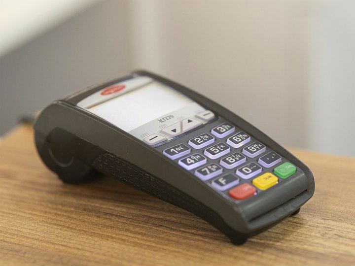 Σε παγκόσμιο επίπεδο, η υιοθέτηση των ανέπαφων συναλλαγών εκτιμάται ότι θα αυξηθεί το 2020 σε ποσοστό μεταξύ 6% και 8%, σε σύγκριση με τις προσδοκίες πριν από το COVID-19. 