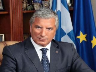 Δεν υπάρχει αμφιβολία ότι η Ελλάδα πρέπει να υιοθετήσει ένα πιο φιλικό προς την ανάπτυξη δημοσιονομικό μείγμα, καθώς οι υψηλοί φορολογικοί συντελεστές αποτελούν αντικίνητρο για τη δημιουργία θέσεων εργασίας και νέων επενδύσεων.