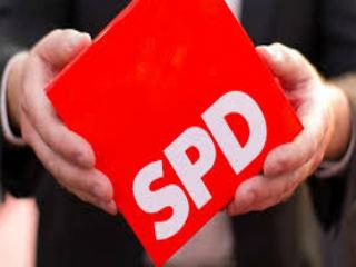 Η αντιπρόεδρος του κόμματος και πρωθυπουργός στο κρατίδιο Μεκλεμβούργο-Πομερανία Μανουέλα Σβέσιγκ, μιλώντας στο Γερμανικό Πρακτορείο Ειδήσεων (dpa) εξέφρασε την ελπίδα το κόμμα της να επιλέξει και στελέχη από την πρώην ανατολική Γερμανία, κάτι που δεν έπραξε η ‘Αγγελα Μέρκελ για τα υπουργεία που εξασφάλισε το Χριστιανοδημοκρατικό Κόμμα (CDU).