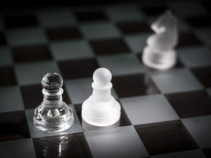 «Για τα ελληνικά συμφέροντα, ο «πάγος» ανάμεσα σε Ουάσιγκτον και Άγκυρα εγκυμονεί ευκαιρίες και ρίσκα.»