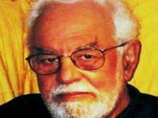 Ο ομότιμος καθηγητής στο Πανεπιστήμιο Αιγαίου και γνωστός προοδευτικός διανοούμενος λέει μεγάλες αλήθειες, που επιμελώς αποκρύπτονται από τις λαϊκιστικές δυνάμεις του ζόφου.